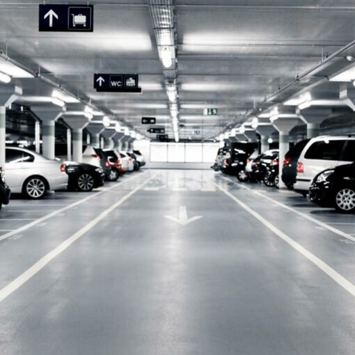 furto veicolo in parcheggio